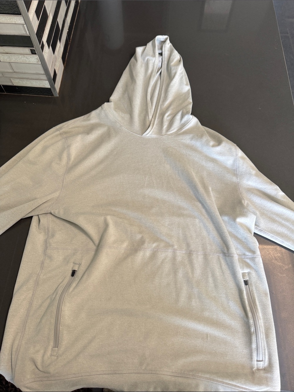 Vuori Light Gray Hooded Pullover Medium Dreamknit